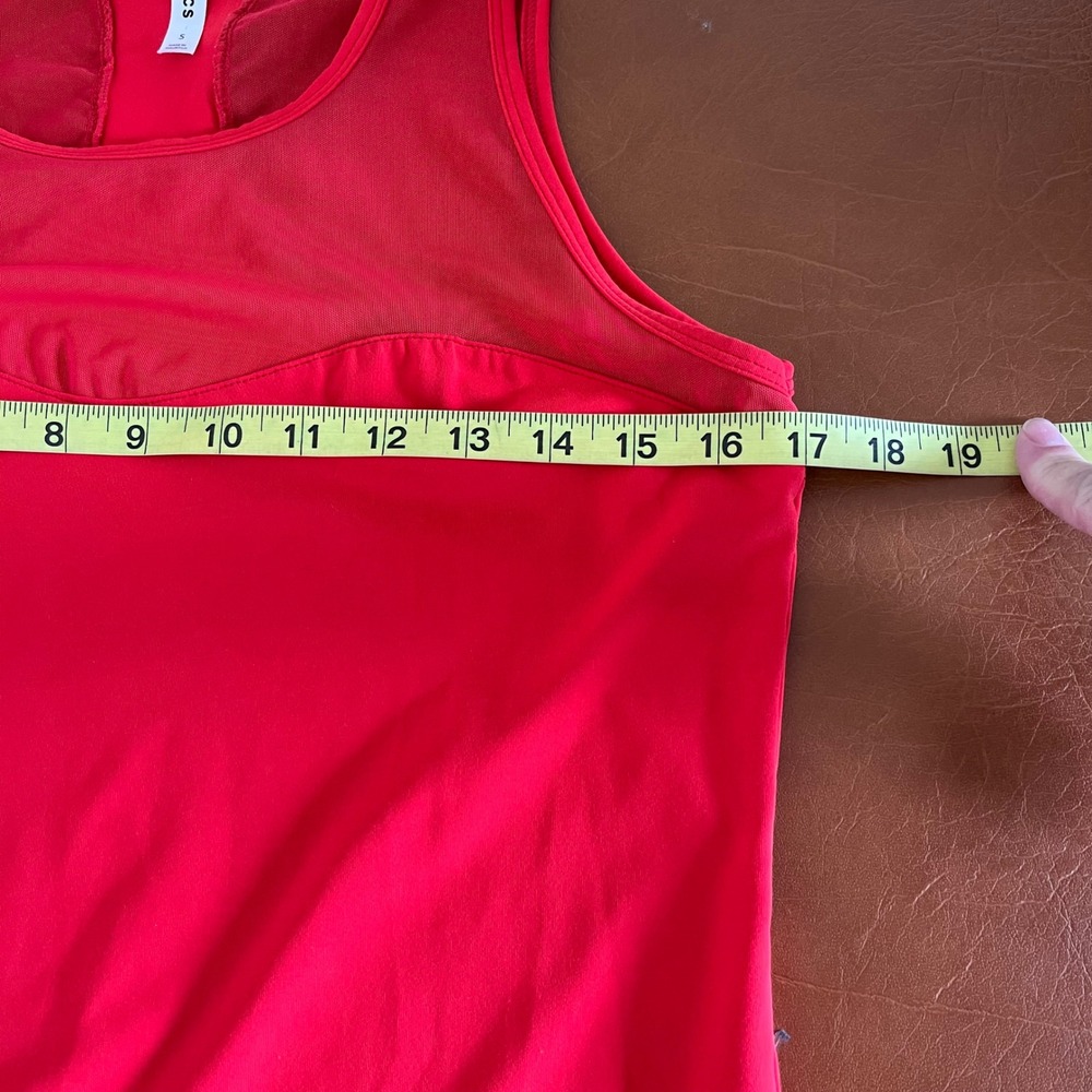 Fabletics Helena Tank Red Mesh Racerback Workout Top Small - Picture 9 of 10